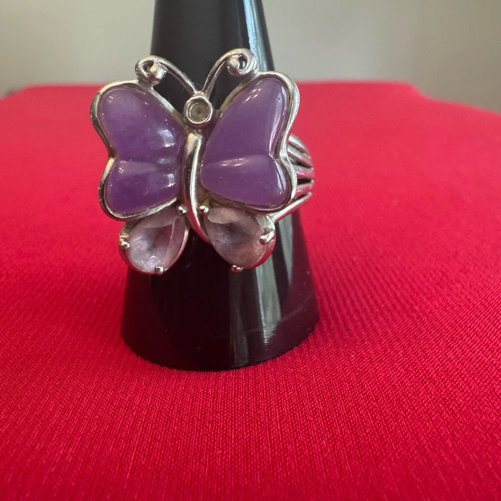 Victoria Wieck Retired Butterfly Ring Host Pick 🥳 - Picture 2 of 9